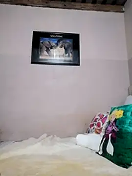 Snapshot of Yummyboomsbb chatting on March 1, 8:38 am Yummyboomsbb online show from March 1, 8:38 am