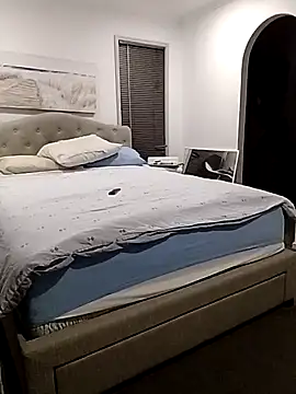 iamthepublickmasterbater online show from November 5, 3:23 pm