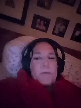 Snapshot of forbiddenbabygirl chatting on October 31, 4:02 am forbiddenbabygirl online show from October 31, 4:02 am