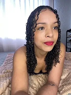 Yasmin777  online show from September 23, 6:11 pm