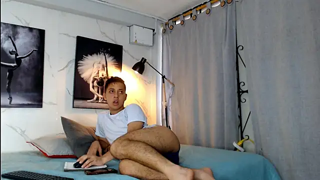 David niet online show from November 11, 5:46 pm