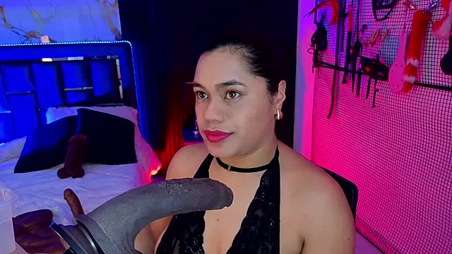 Issafoxx online show from March 29, 12:16 pm