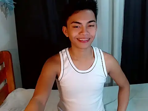 Snapshot of urguy_marco chatting on September 13, 9:31 am urguy marco online show from September 13, 9:31 am