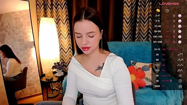 Snapshot of marydreams_ chatting on November 17, 2:39 am marydreams online show from November 17, 2:39 am