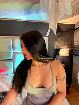 BellaFernandez   online show from November 1, 12:07 pm