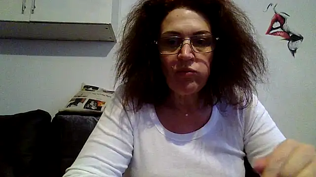 RubyyRosee online show from March 12, 1:28 pm