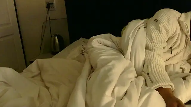 Ivysol online show from November 6, 7:37 pm