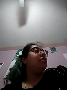 Lovelyrainn online show from September 25, 11:47 am