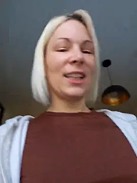 Sunny-Sin online show from February 15, 11:19 am