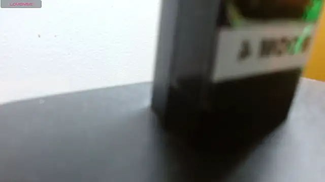 Snapshot of tinisweet chatting on September 30, 3:33 am tinisweet online show from September 30, 3:33 am