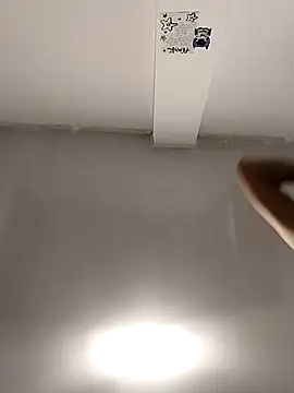 amelie sex online show from April 14, 9:32 pm