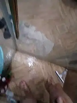 Snapshot of Pio185 chatting on October 30, 9:15 pm Pio185 online show from October 30, 9:15 pm