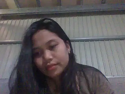 Veeluna16 online show from December 2, 11:45 pm