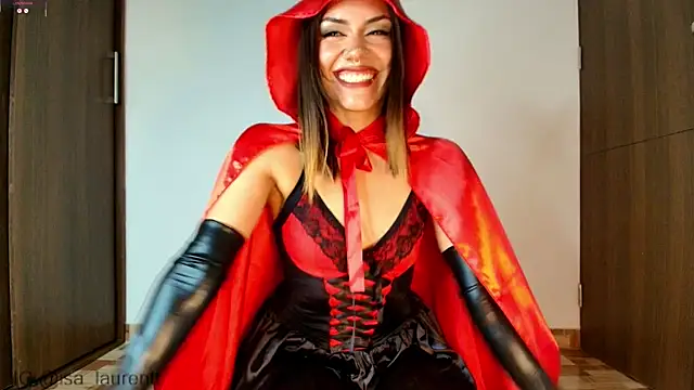 Snapshot of Isa_laurentt_ chatting on October 31, 11:06 pm Isa laurentt online show from October 31, 11:06 pm