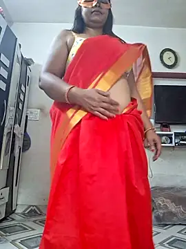 Snapshot of SIMIHOT chatting on October 26, 8:42 am SIMIHOT online show from October 26, 8:42 am