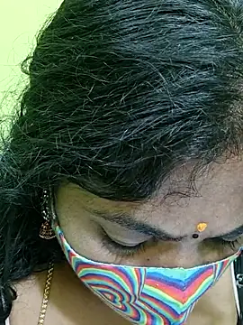 Snapshot of Tamil_Mithra chatting on April 21, 2:01 pm Tamil Mithra online show from April 21, 2:01 pm