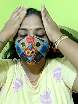 Snapshot of Tamil_Mithra chatting on May 27, 12:51 am Tamil Mithra online show from May 27, 12:51 am