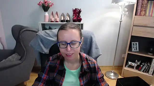 sweetxLizzy online show from September 30, 4:28 am