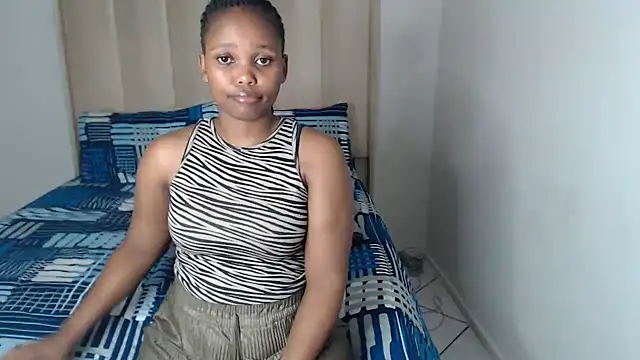 Snapshot of Abby_108 chatting on November 3, 6:09 pm Abby 108 online show from November 3, 6:09 pm