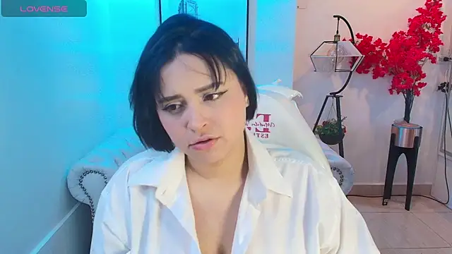 Snapshot of Bluesky_666 chatting on September 9, 3:28 am Bluesky 666 online show from September 9, 3:28 am