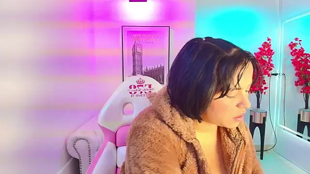 Snapshot of Bluesky_666 chatting on September 13, 3:39 am Bluesky 666 online show from September 13, 3:39 am