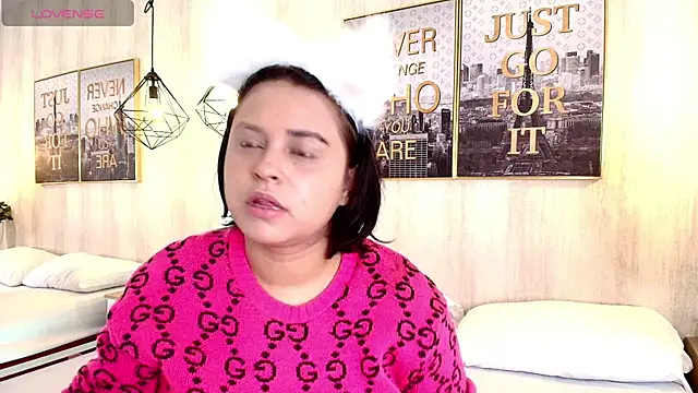 Snapshot of Bluesky_666 chatting on November 21, 7:56 pm Bluesky 666 online show from November 21, 7:56 pm