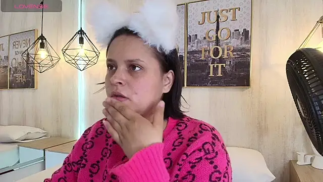 Snapshot of Bluesky_666 chatting on November 22, 7:57 pm Bluesky 666 online show from November 22, 7:57 pm