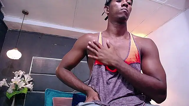 Snapshot of blackbignude chatting on November 22, 1:37 am blackbignude online show from November 22, 1:37 am