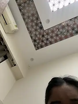 desitease online show from December 17, 4:13 pm