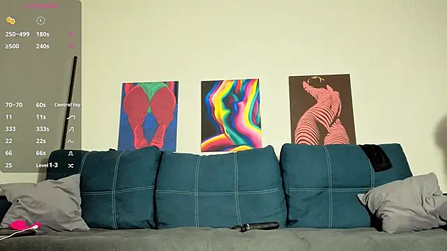 TrixiBell online show from March 4, 4:29 am