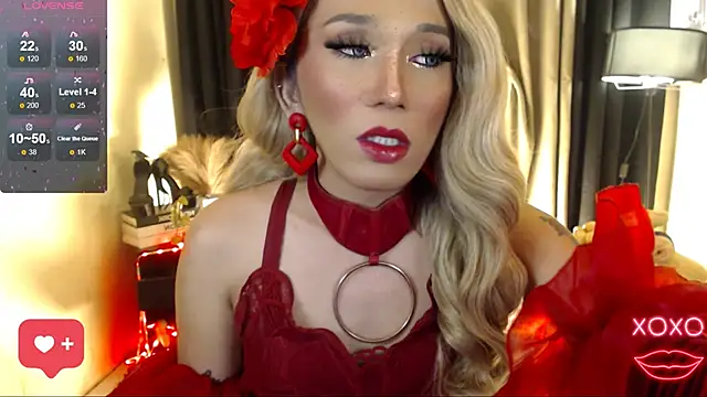 Snapshot of precious_RoseDoll chatting on October 1, 12:16 am precious RoseDoll online show from October 1, 12:16 am