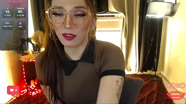 Snapshot of precious_RoseDoll chatting on October 9, 5:38 am precious RoseDoll online show from October 9, 5:38 am