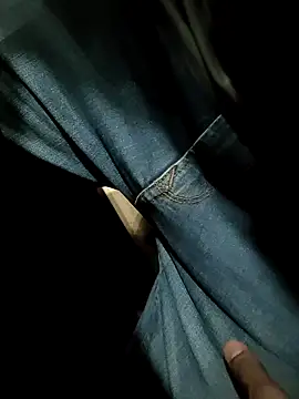 Snapshot of arsh_couple chatting on September 14, 7:29 am arsh couple online show from September 14, 7:29 am