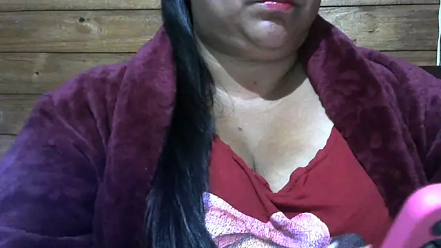 Snapshot of MARRENTINHA34 chatting on September 8, 5:23 pm MARRENTINHA34 online show from September 8, 5:23 pm