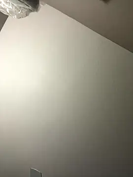 Snapshot of MsSuperWettt chatting on December 15, 8:40 am MsSuperWettt online show from December 15, 8:40 am