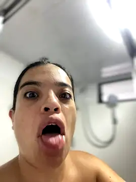 JuanitaMore01 online show from October 19, 7:47 pm