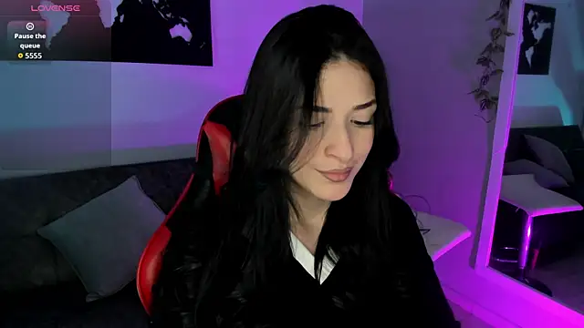 Snapshot of ZoeValencia1 chatting on December 15, 12:09 pm ZoeValencia1 online show from December 15, 12:09 pm