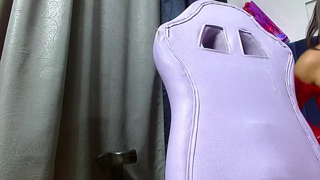 Snapshot of Tatiana_star1 chatting on November 29, 8:45 pm Tatiana star1 online show from November 29, 8:45 pm