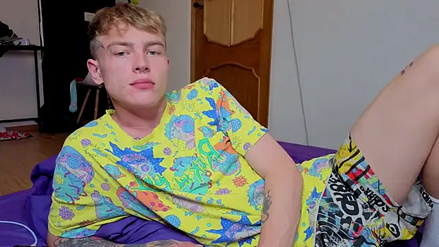 callmealexthx online show from September 9, 8:19 pm