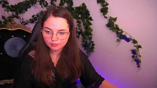 SophieDreamss online show from November 11, 2:28 pm