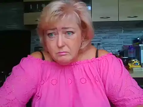 TerezaVelvet online show from September 27, 8:30 am