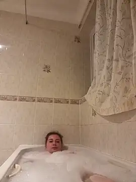 Snapshot of RosieMilff chatting on October 1, 7:09 pm RosieMilff online show from October 1, 7:09 pm