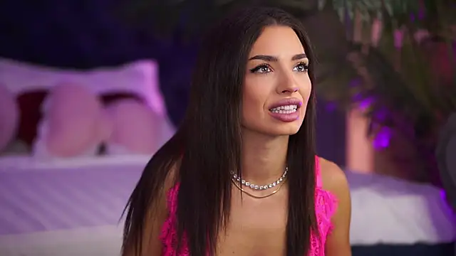 LalaRoze online show from September 20, 6:42 pm