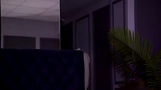 Snapshot of LalaRoze chatting on November 15, 7:54 pm LalaRoze online show from November 15, 7:54 pm