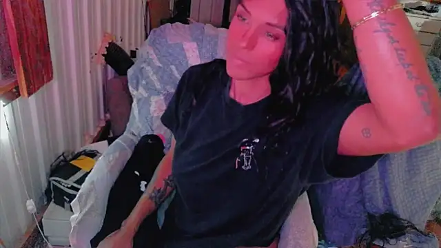 Snapshot of HTXBBY3130 chatting on October 29, 3:42 am HTXBBY3130 online show from October 29, 3:42 am