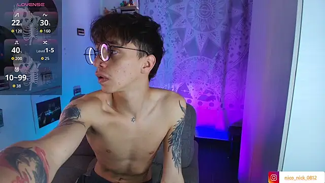 Snapshot of Nick_Bangover_ chatting on November 24, 5:45 pm Nick Bangover online show from November 24, 5:45 pm