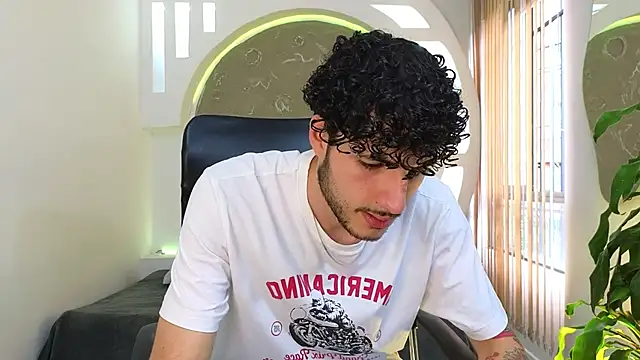 Rafael Mendezz online show from September 10, 8:20 pm