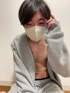 Yuma0718 online show from February 14, 12:24 pm