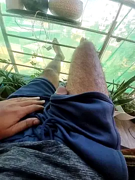 YoursThickDick online show from March 31, 4:13 am