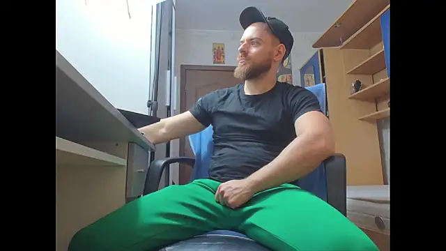 Snapshot of JaceBlaze chatting on October 17, 6:10 pm JaceBlaze online show from October 17, 6:10 pm